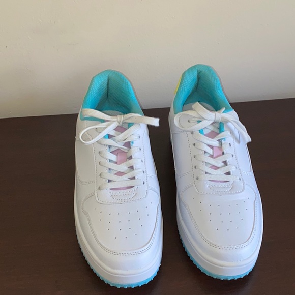 Shoes - No Boundaries trendy, platform women’s Casual Sneakers white, pink, blue, yellow